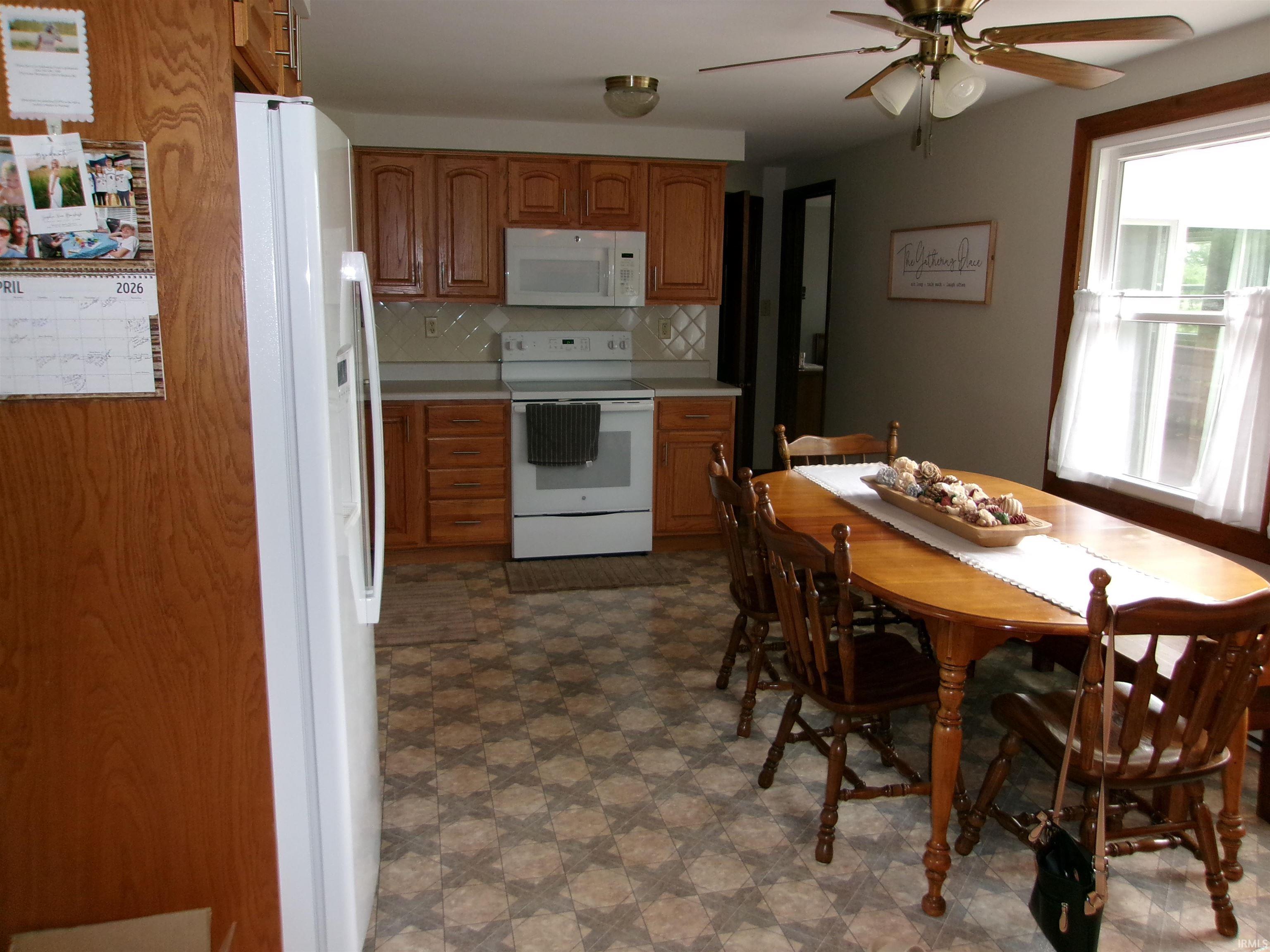 1041 West 500 North Decatur, IN 46733 - Photo 3 of 17