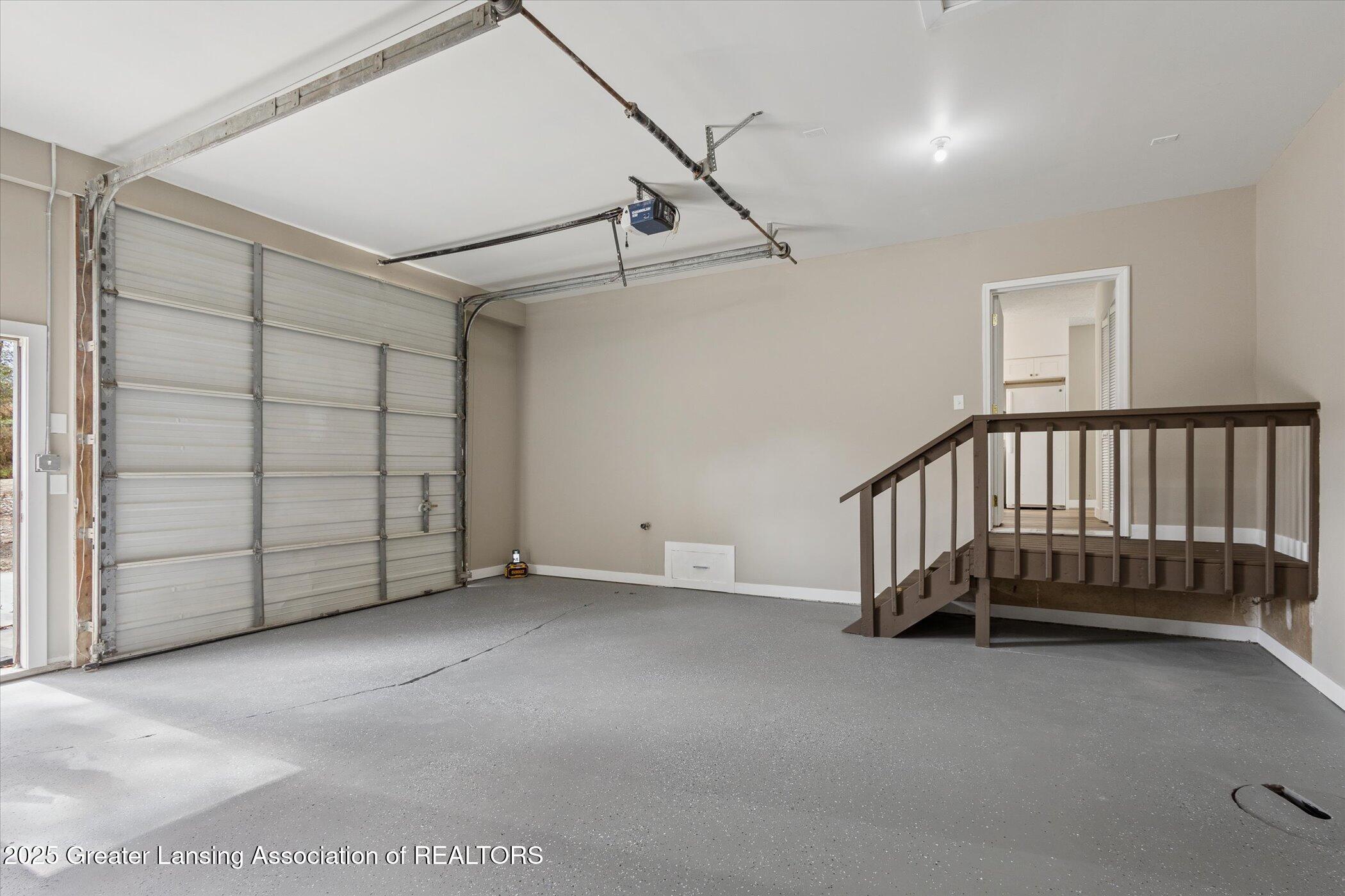 9595 East State Road Haslett, MI 48840 - Photo 30 of 47 29-9595-State-Rd-WindowStill-Photography