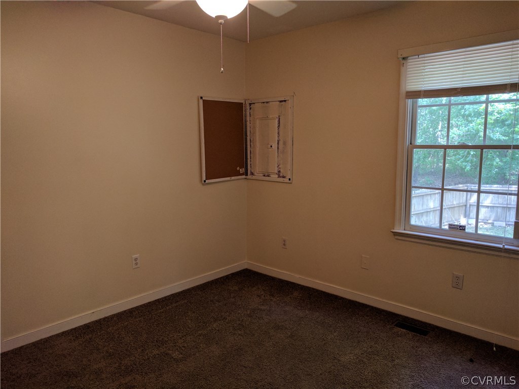 3103 Gregwood Road Midlothian, VA 23112 - Photo 19 of 26 an empty room with a window