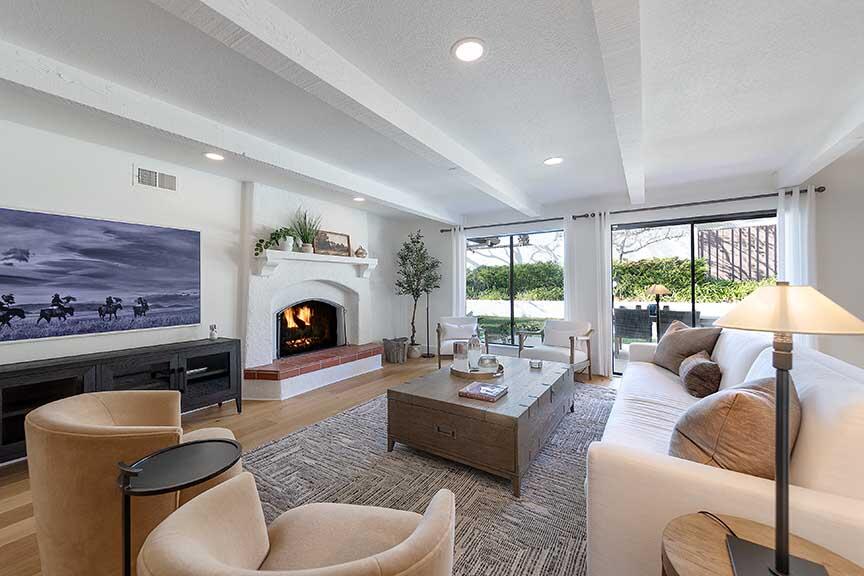 9 East Quinto Street Santa Barbara, CA 93105 - Photo 3 of 18 Large living room with fireplace