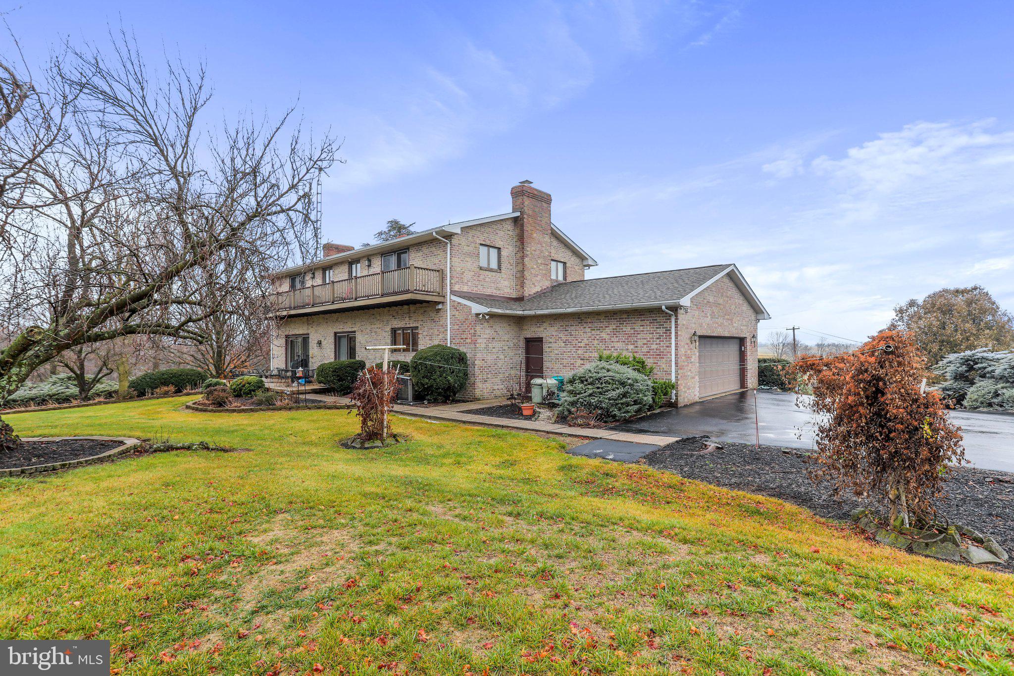 10151 Amsterdam Road Waynesboro, PA 17268 - Photo 4 of 81 Gallery Image 4