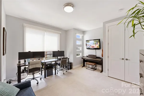 $585,000 | 1651 Duckworth Avenue, Charlotte, NC 28208