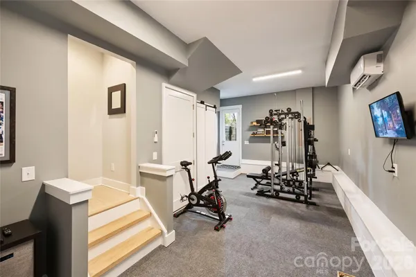 $585,000 | 1651 Duckworth Avenue, Charlotte, NC 28208