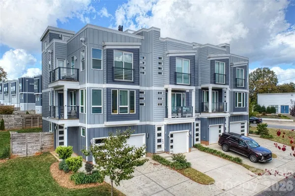 $585,000 | 1651 Duckworth Avenue, Charlotte, NC 28208