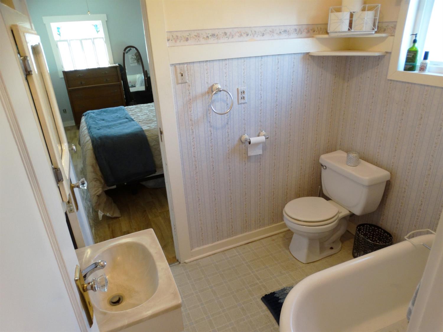 1014 South Hope Avenue Reedley, CA 93654 - Photo 10 of 25 Gallery Image 10