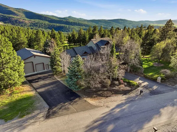 $1,599,950 | 23422 Broken Lance Lane, Liberty Lake, WA 99019