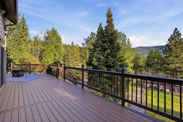 $1,599,950 | 23422 Broken Lance Lane, Liberty Lake, WA 99019