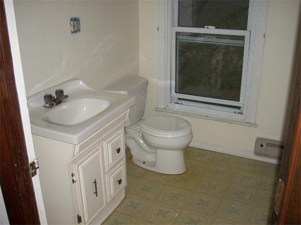4 Bay State Road Tewksbury, MA 01876 - Photo 13 of 21 Gallery Image 13
