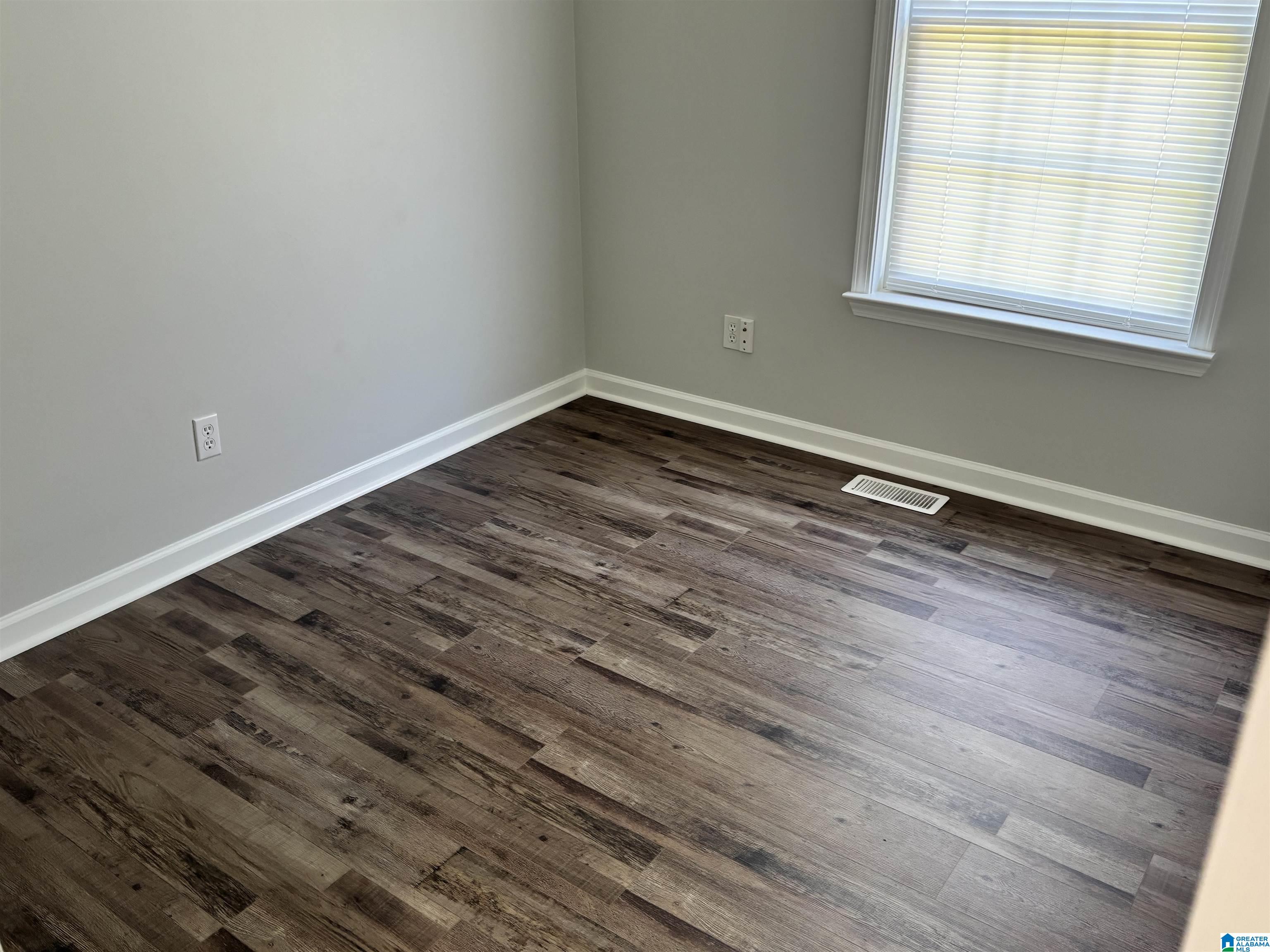 386 Miranda Road Warrior, AL 35180 - Photo 21 of 40