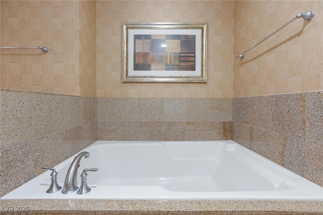 211 East Flamingo Road, Unit 1003 Las Vegas, NV 89169 - Photo 23 of 43