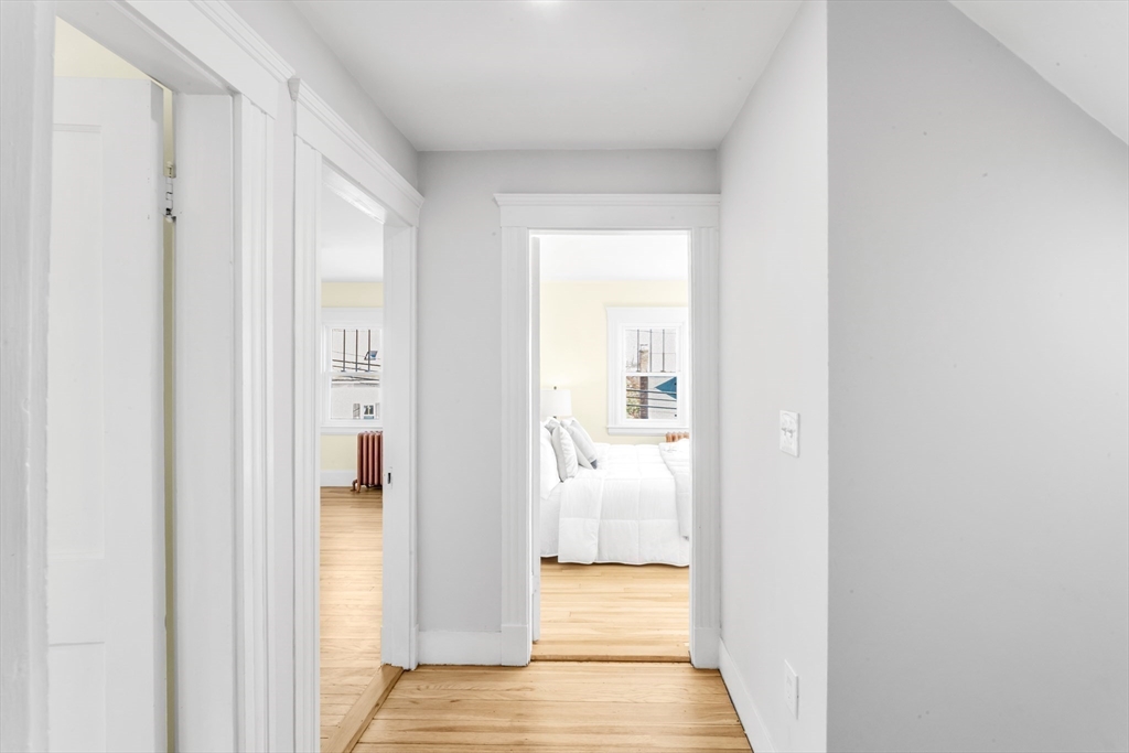 65 Hooper Road Dedham, MA 02026 - Photo 19 of 39