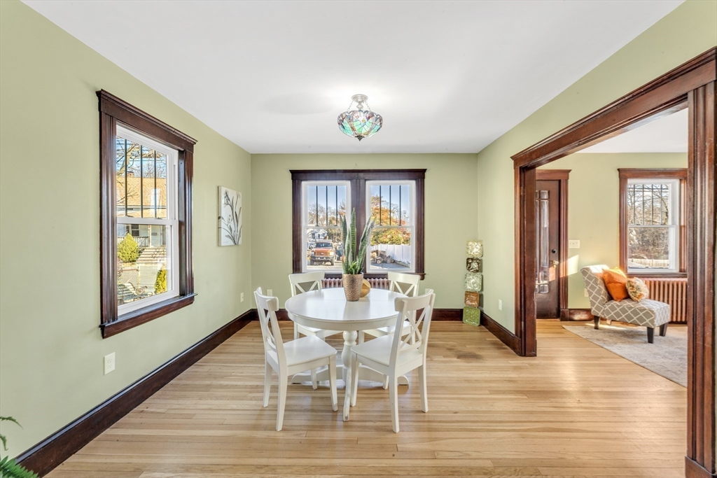 65 Hooper Road Dedham, MA 02026 - Photo 10 of 39