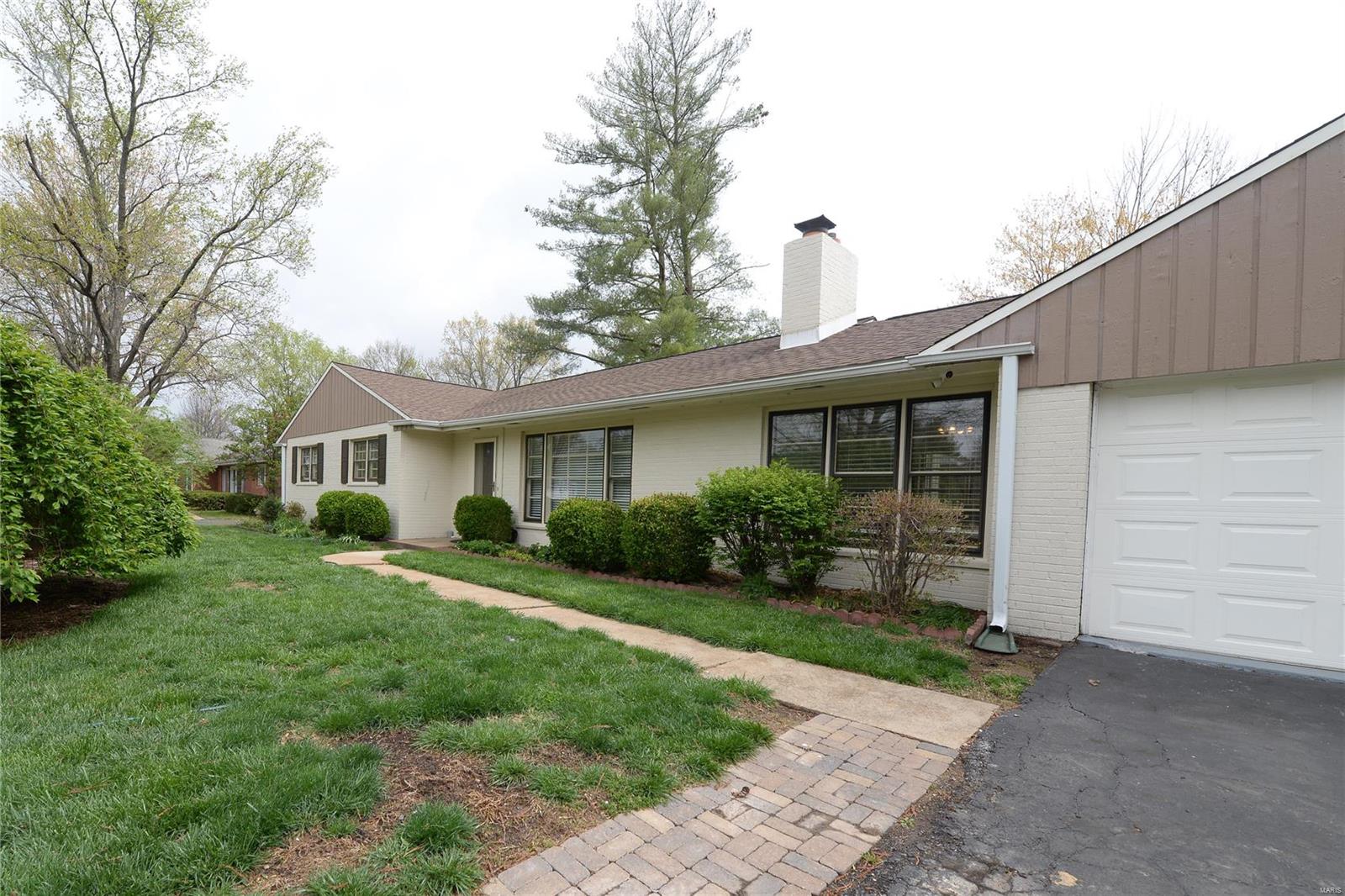 1416 Bopp Road Des Peres, MO 63131 - Photo 2 of 38