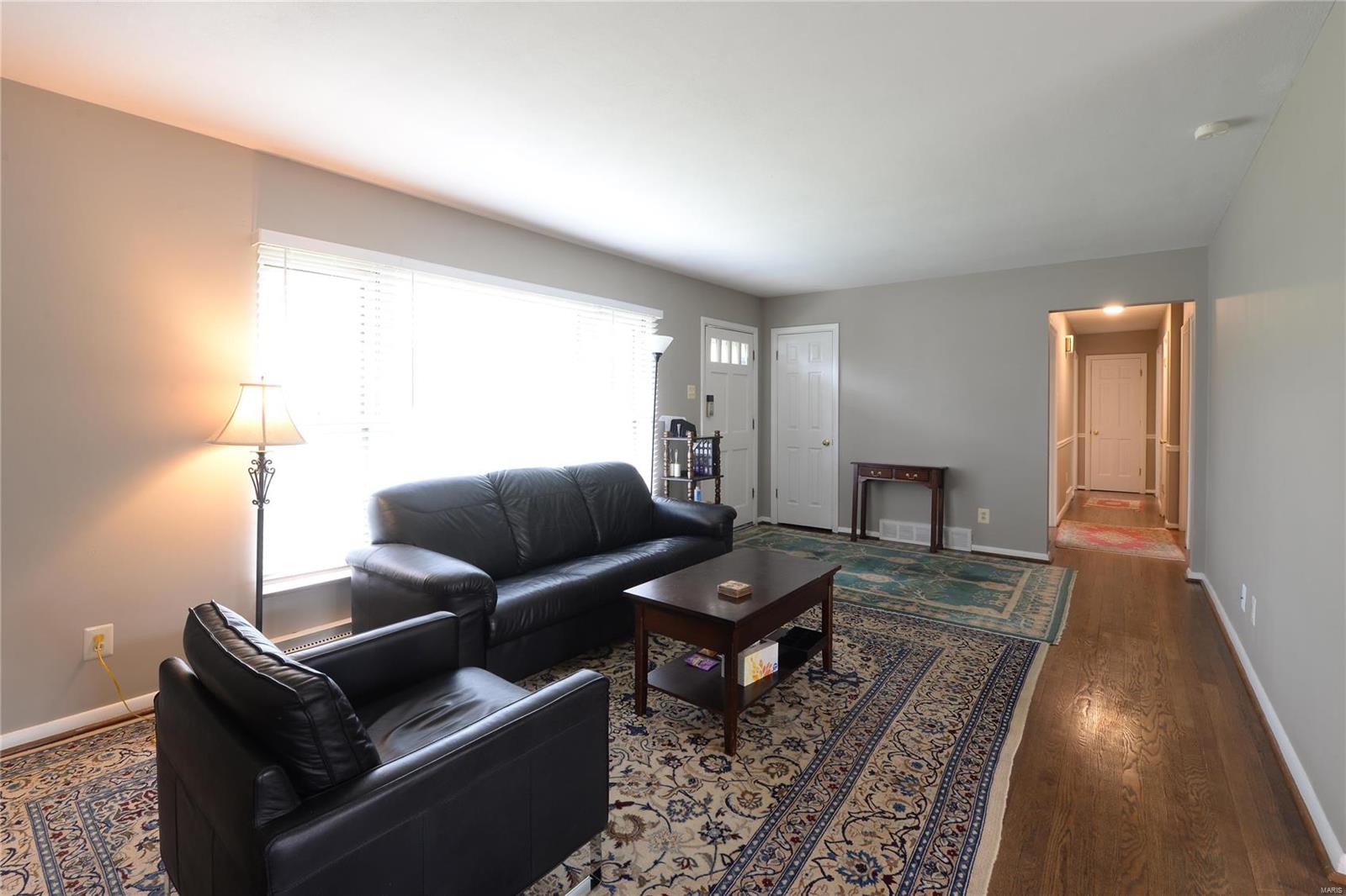 1416 Bopp Road Des Peres, MO 63131 - Photo 8 of 38