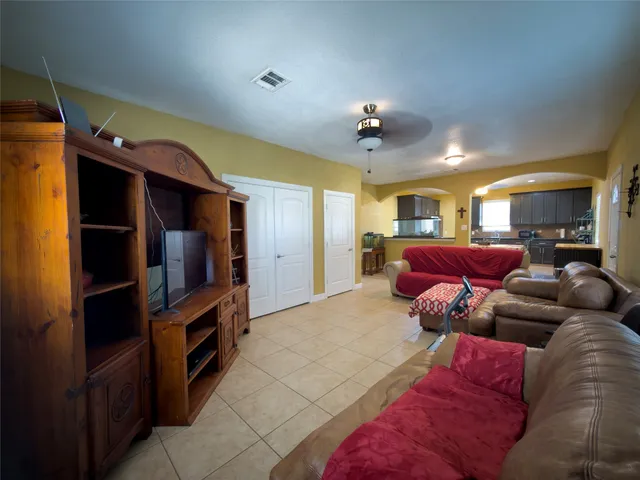 $200,000 | 20418 Birchmont Drive, Guy, TX 77444