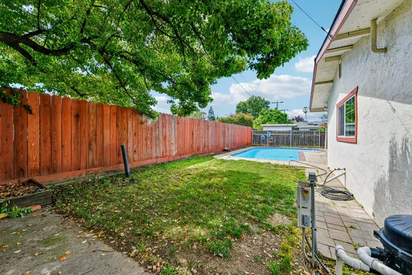 $515,000 | 1089 1st Street, Lincoln, CA 95648