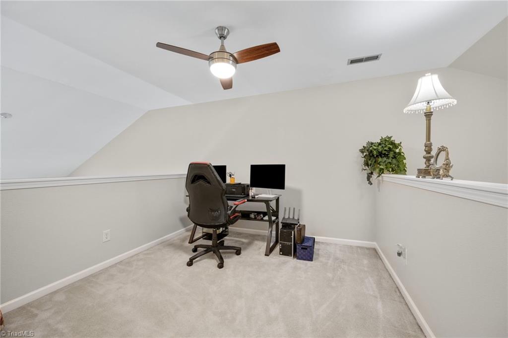 5757 Fox Ridge Lane Winston-Salem, NC 27104 - Photo 14 of 48