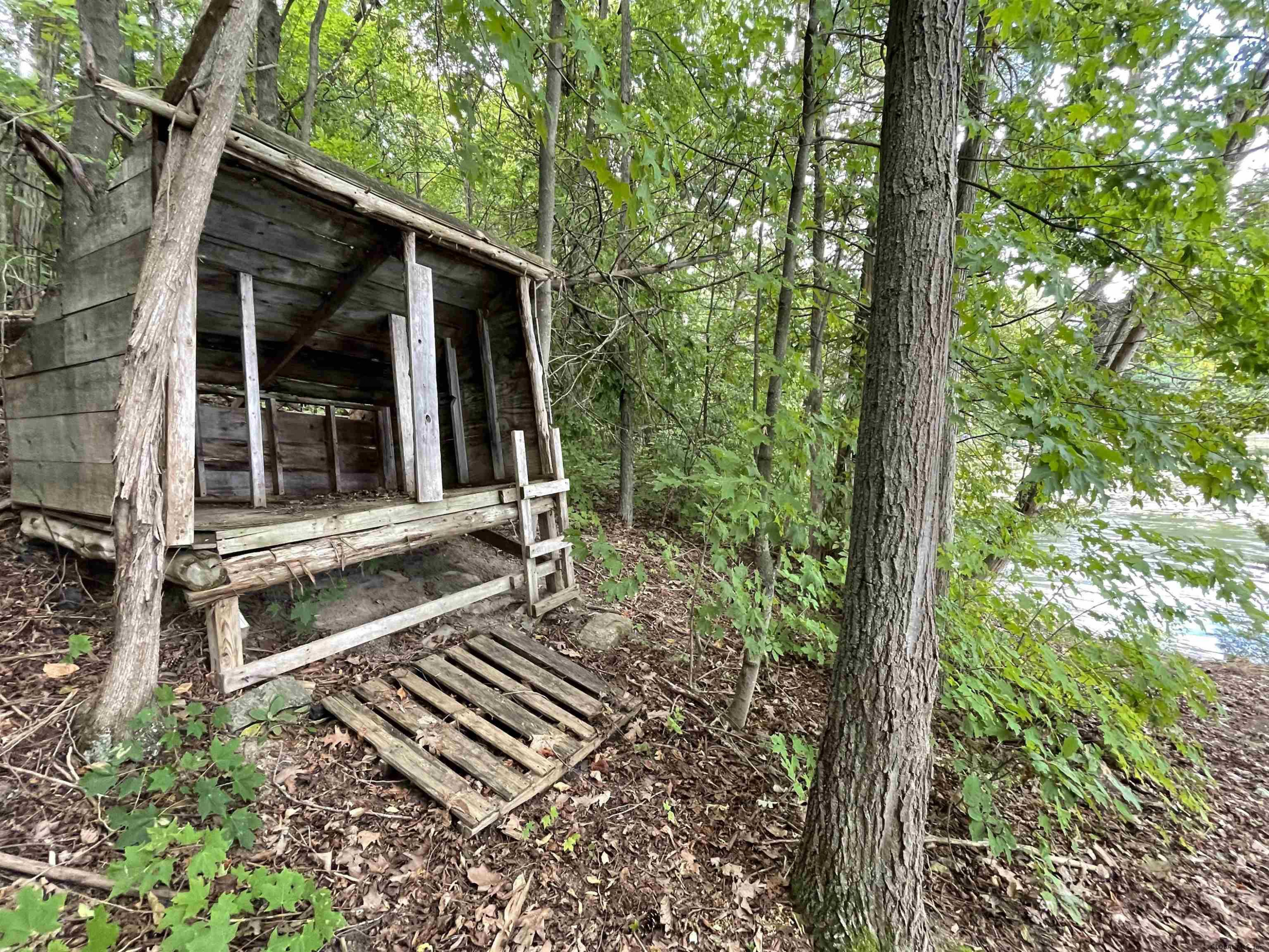 16 Hedge Row Crown Point, NY 12928 - Photo 21 of 27 Photo 22