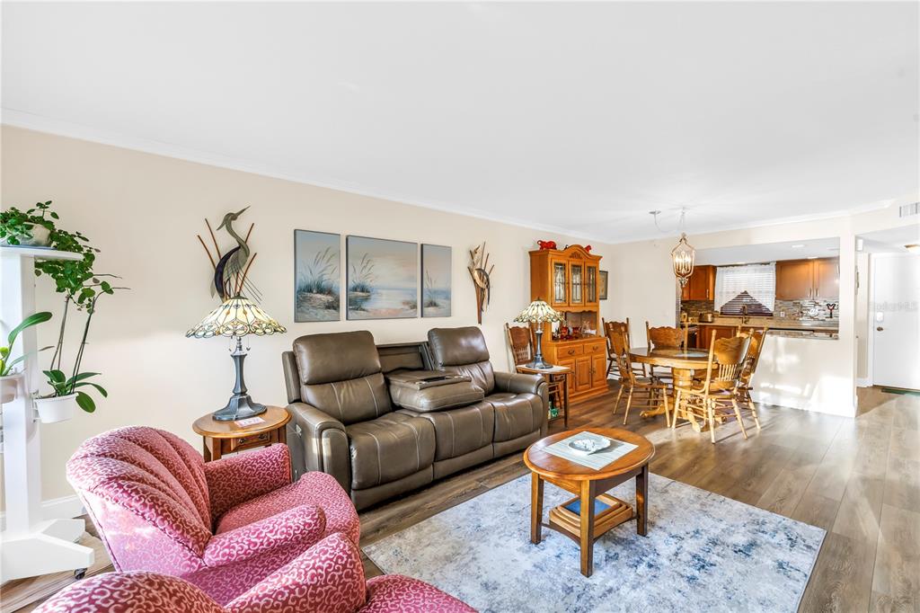 4525 Cove Circle, Unit 102 St. Petersburg, FL 33708 - Photo 21 of 73