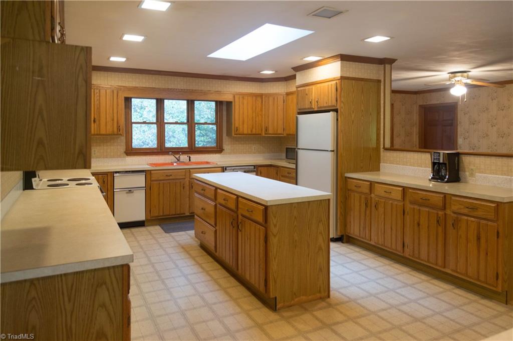 7340 Bullard Road Clemmons, NC 27012 - Photo 9 of 50