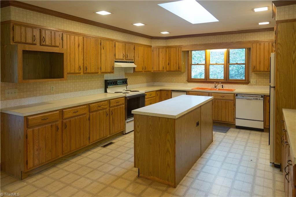 7340 Bullard Road Clemmons, NC 27012 - Photo 10 of 50