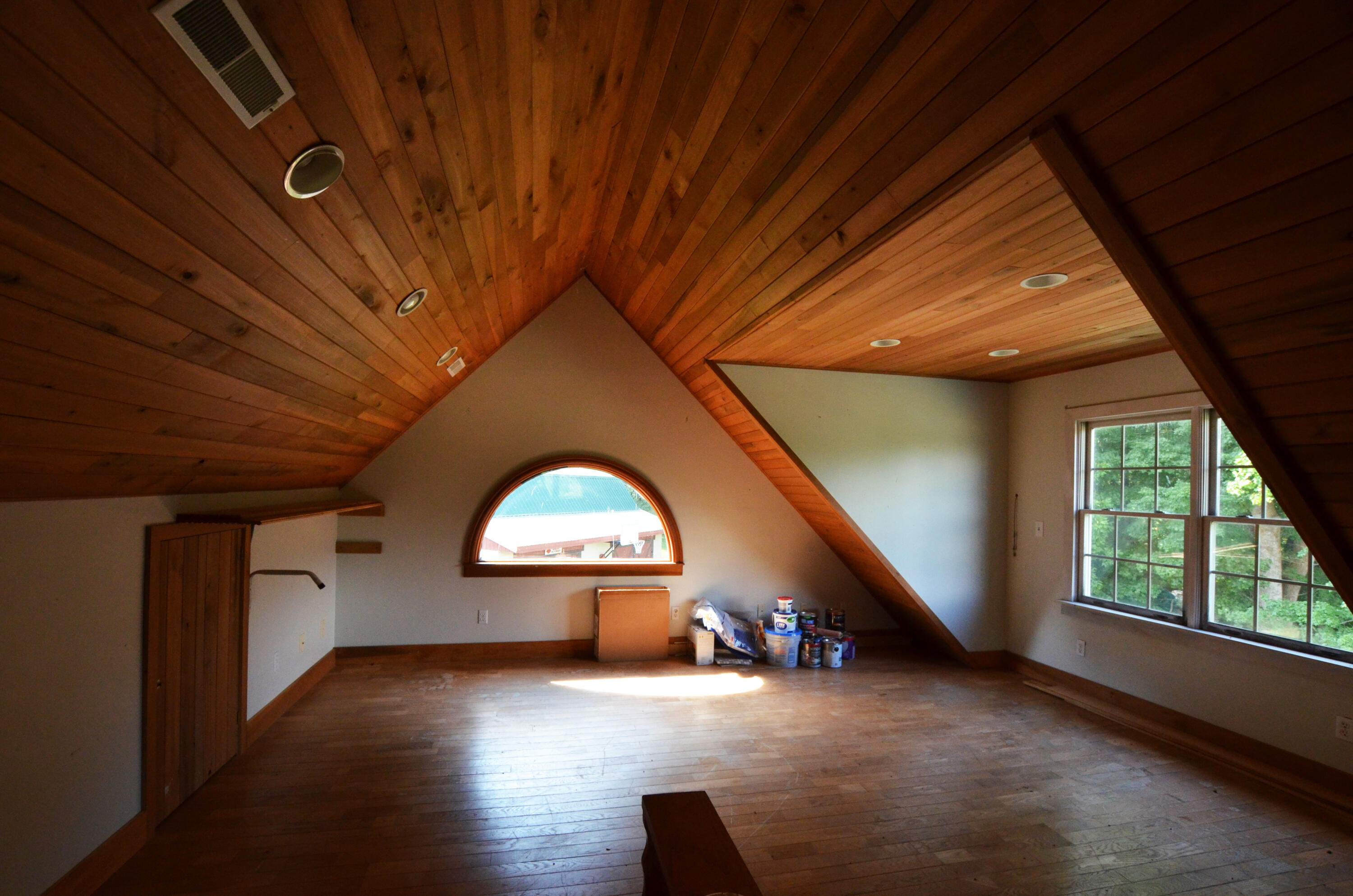 240 Iron Works Road Irvine, KY 40336 - Photo 20 of 68 Upstairs loft!