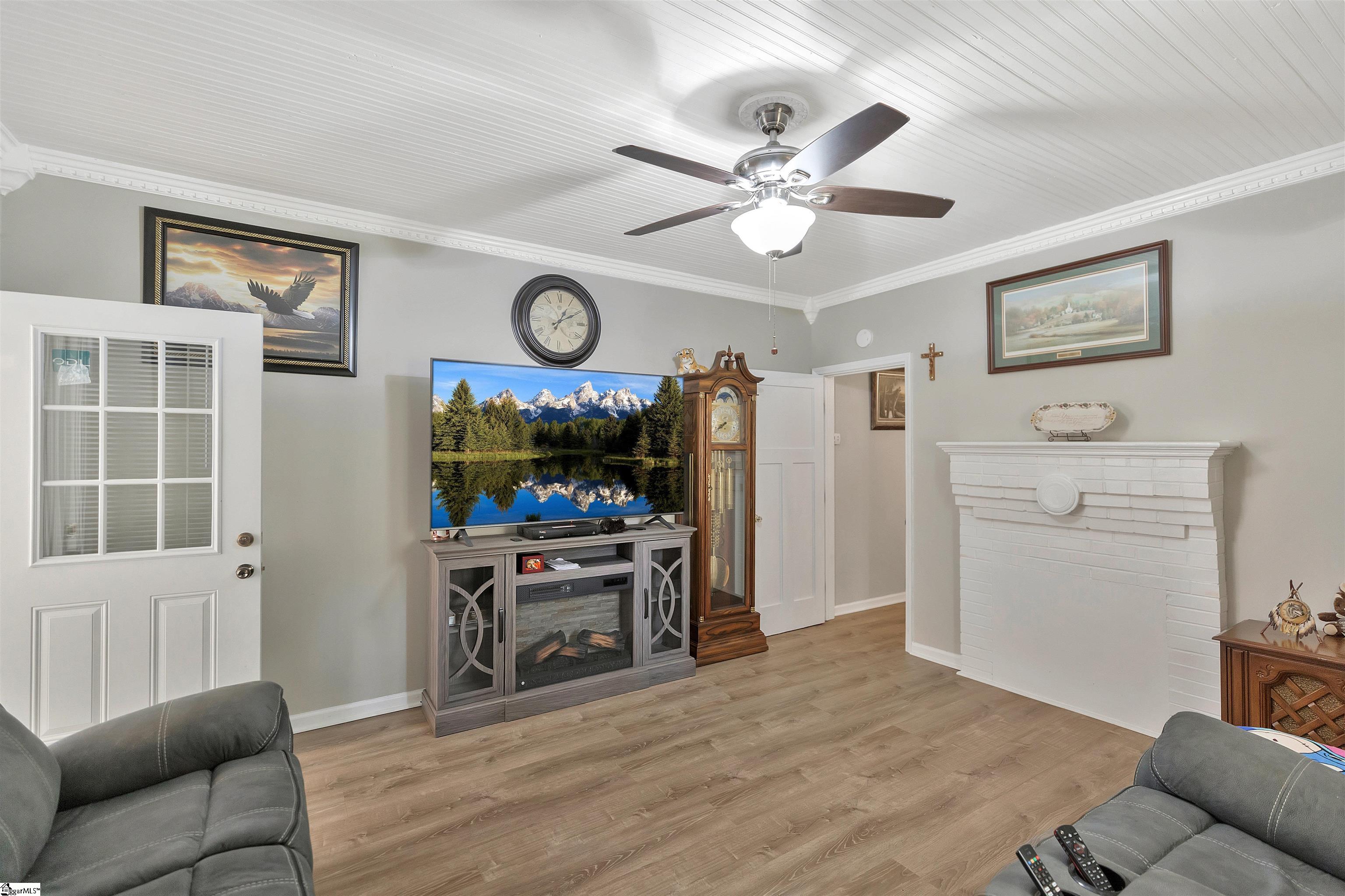 712 West Main Street Easley, SC 29640 - Photo 11 of 27