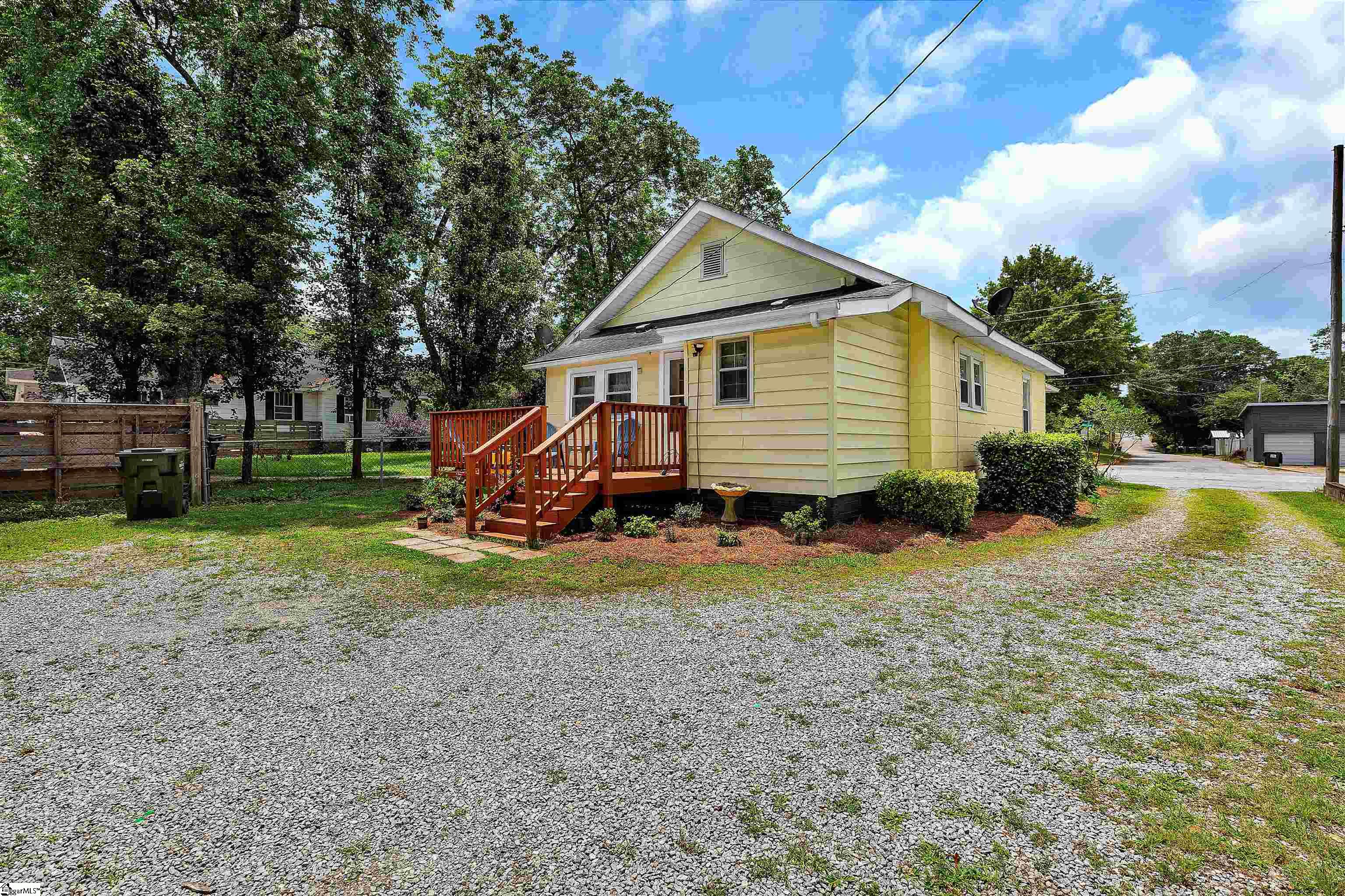 712 West Main Street Easley, SC 29640 - Photo 25 of 27