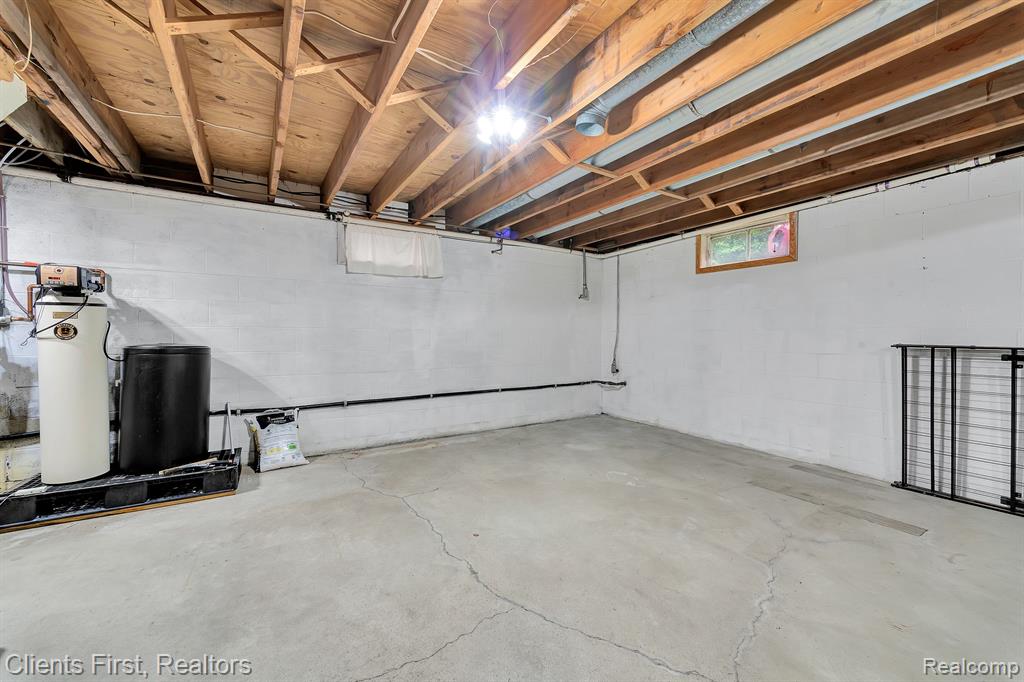 4630 Denton Road Canton, MI 48188 - Photo 46 of 49
