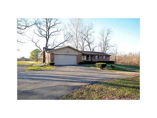 1570 North Raceway Road Indianapolis, IN 46234 - Photo 2 of 18 Gallery Image 2