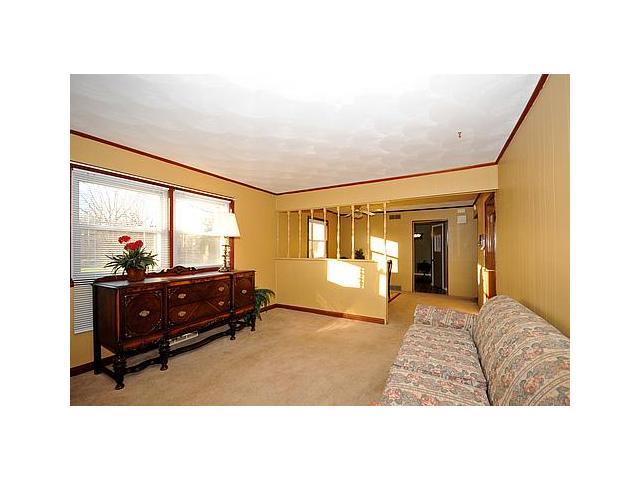 1570 North Raceway Road Indianapolis, IN 46234 - Photo 4 of 18 Gallery Image 4