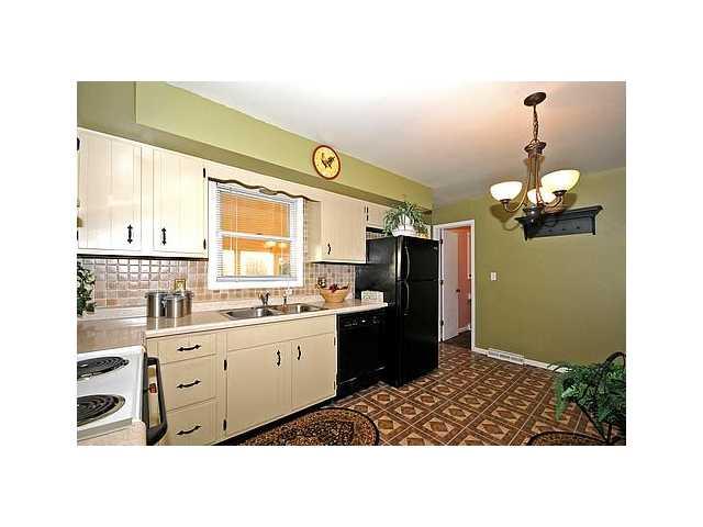 1570 North Raceway Road Indianapolis, IN 46234 - Photo 9 of 18 Gallery Image 9