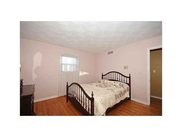 1570 North Raceway Road Indianapolis, IN 46234 - Photo 10 of 18 Gallery Image 10