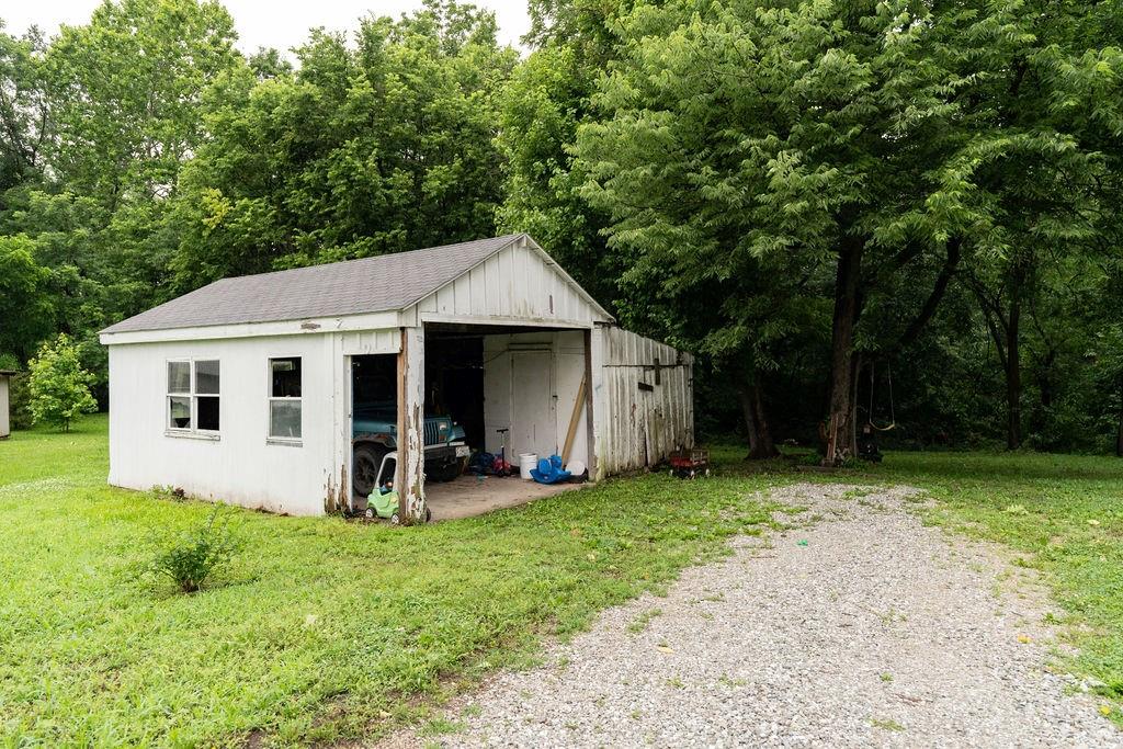 301 North W Graham Road Urich, MO 64788 - Photo 16 of 17