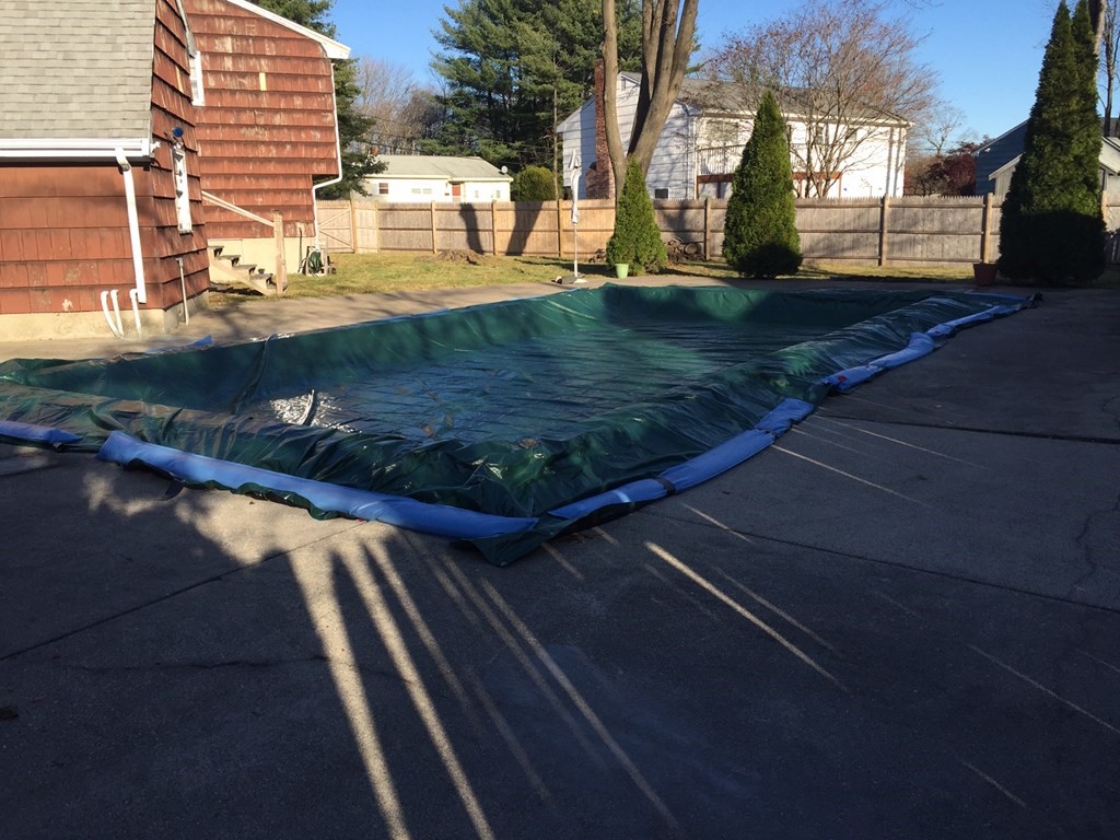 40 Niles Road Randolph, MA 02368 - Photo 27 of 29 a view of outdoor space with garden