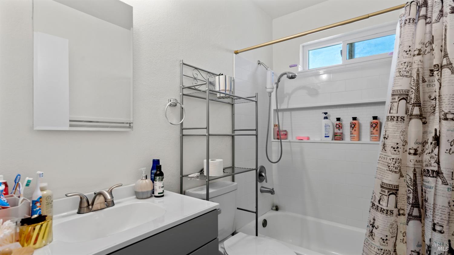 980 Sunset Avenue Santa Rosa, CA 95407 - Photo 19 of 38