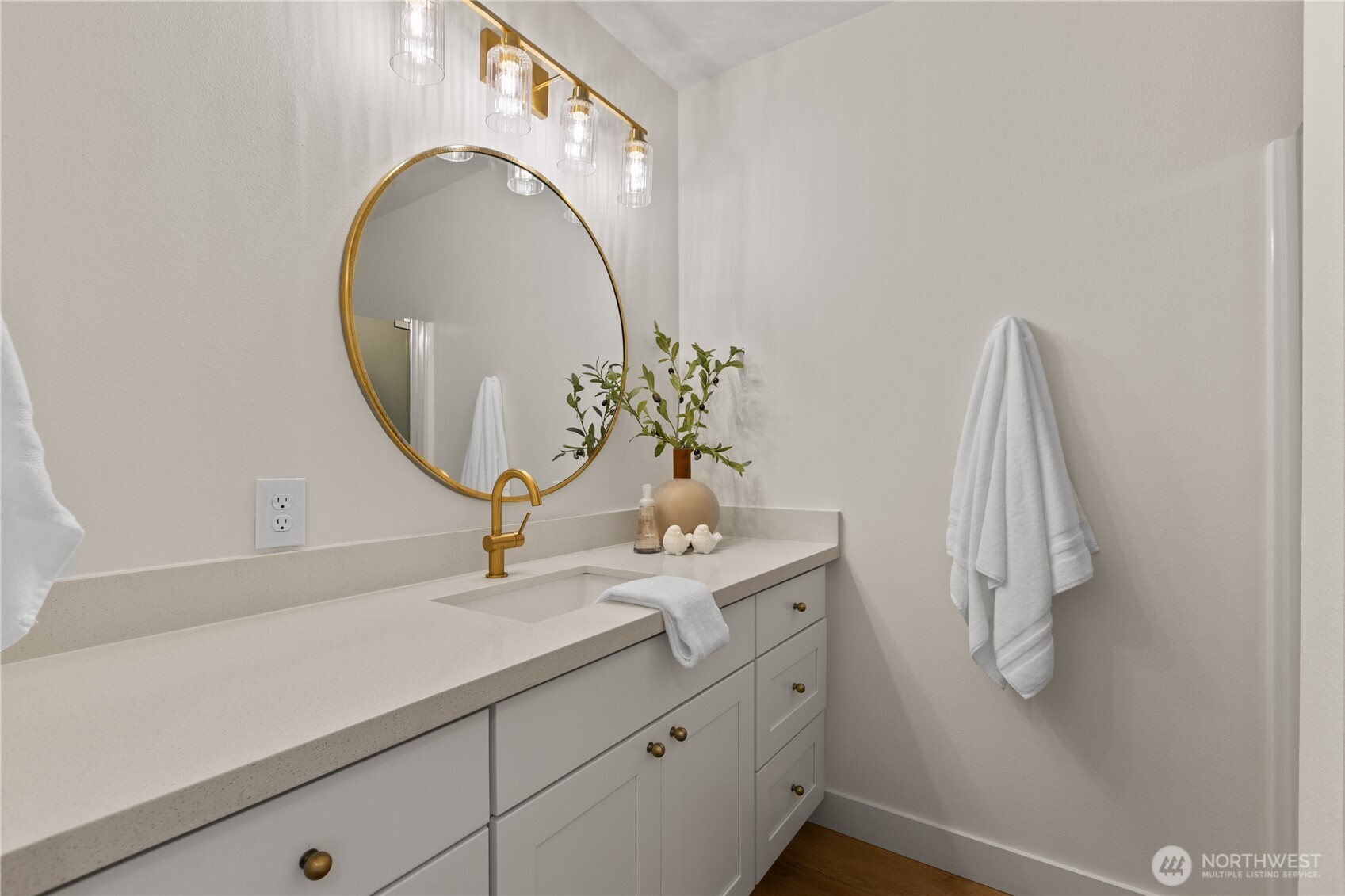 693 Shultz Drive Bellingham, WA 98226 - Photo 18 of 34 a bathroom with a sink and a mirror