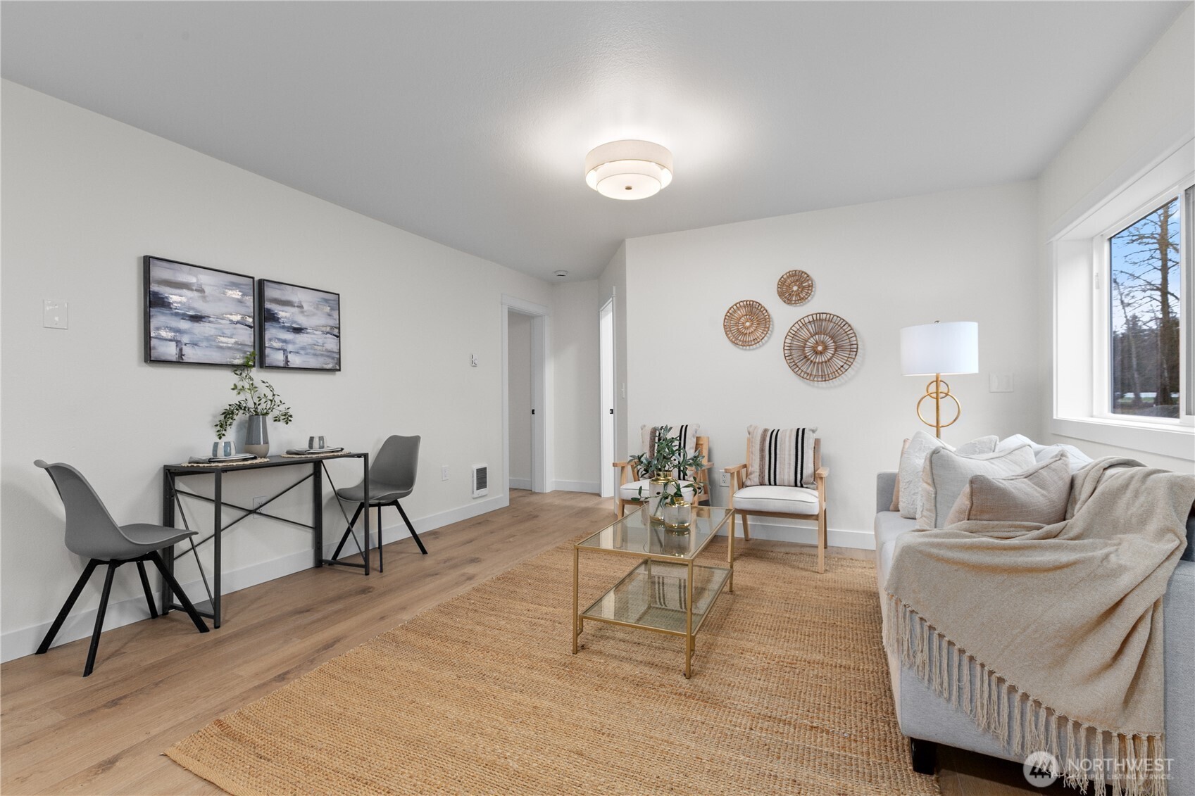 693 Shultz Drive Bellingham, WA 98226 - Photo 23 of 34 a living room with furniture and wooden floor