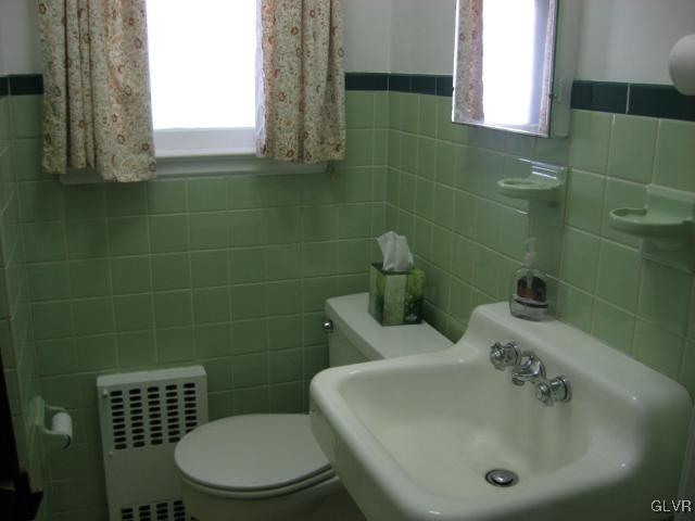 737 Maple Street Bethlehem, PA 18018 - Photo 7 of 16 Gallery Image 7