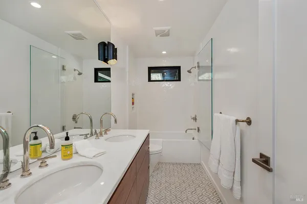 $6,900,000 | 2700 Geysers Road, Geyserville, CA 95441