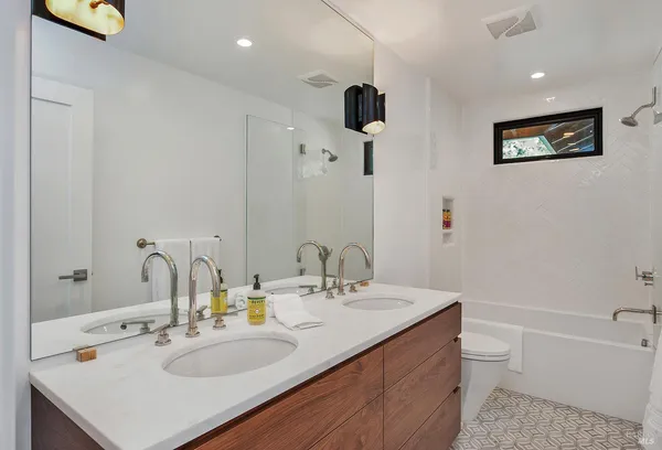 $6,900,000 | 2700 Geysers Road, Geyserville, CA 95441