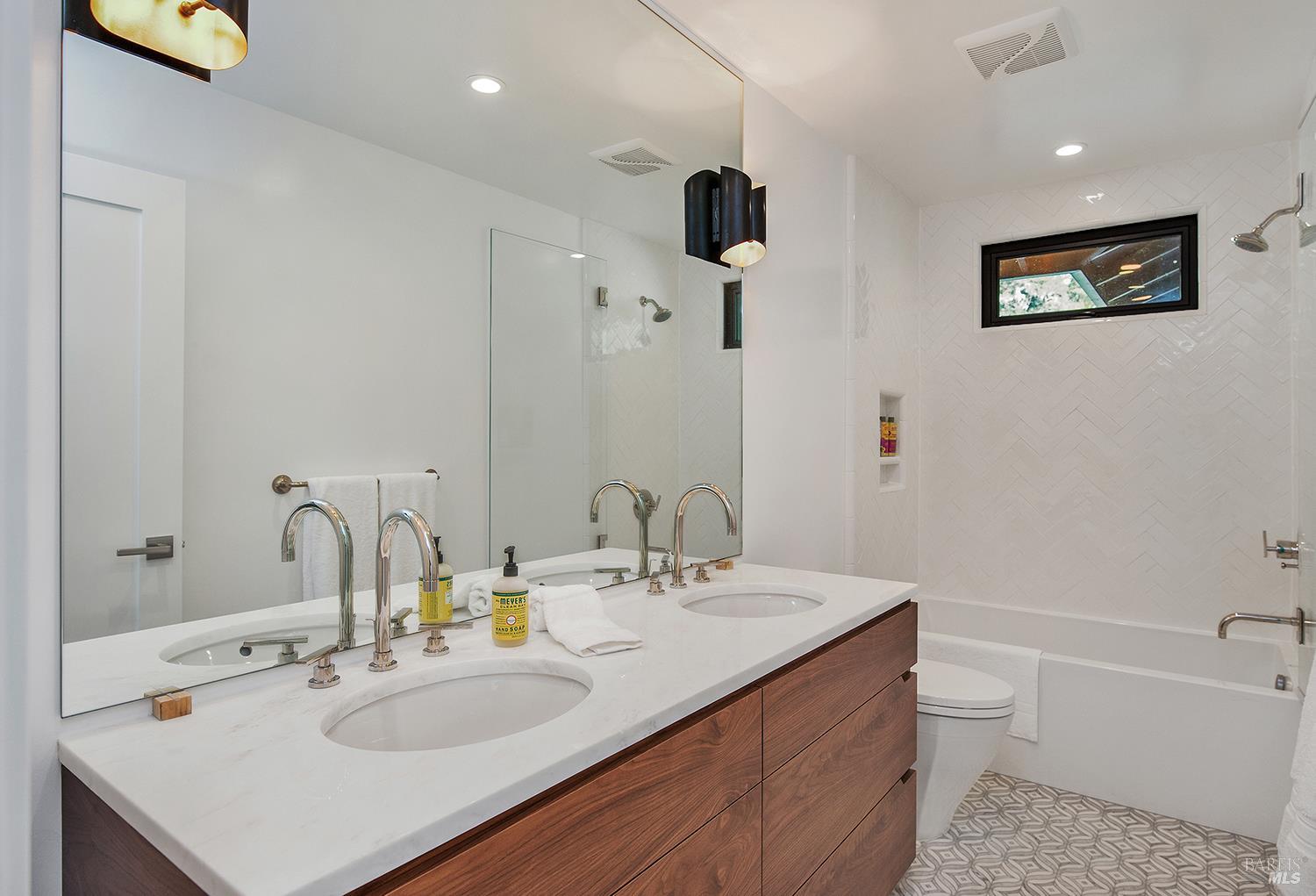 2700 Geysers Road Geyserville, CA 95441 - Photo 25 of 62