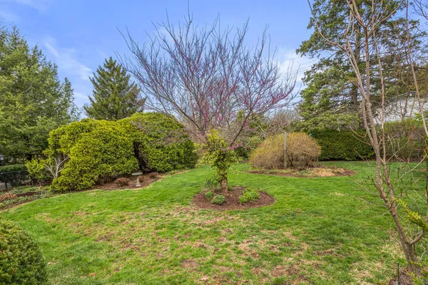 $300,000 | 1420 Mayfair Road, Champaign, IL 61821