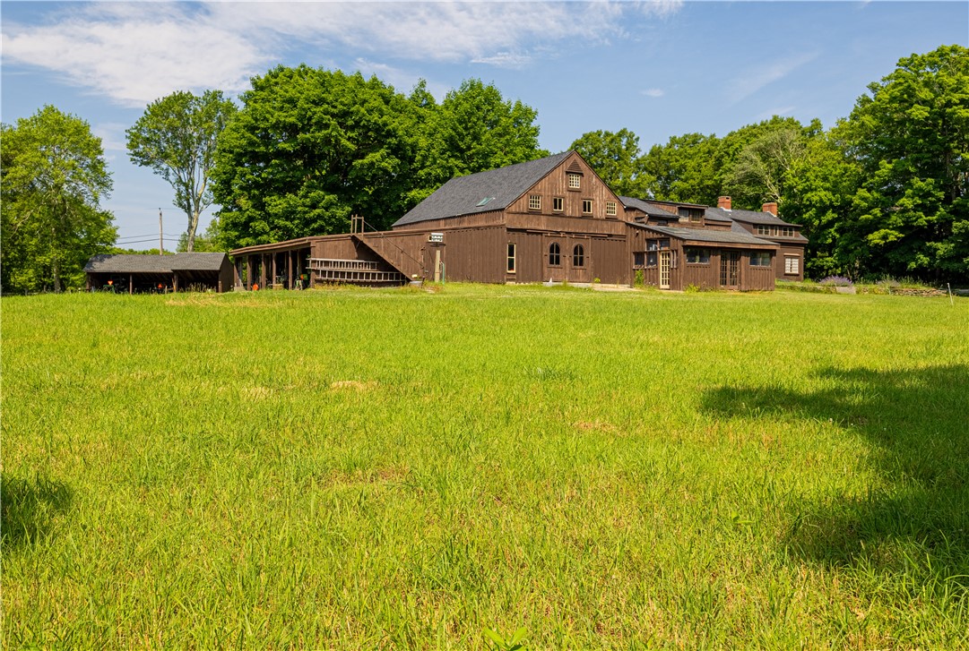 335 Long Entry Road Glocester, RI 02814 - Photo 17 of 41