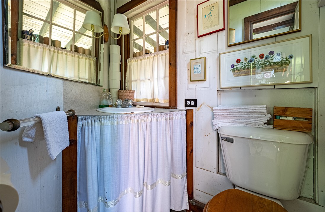 335 Long Entry Road Glocester, RI 02814 - Photo 38 of 41