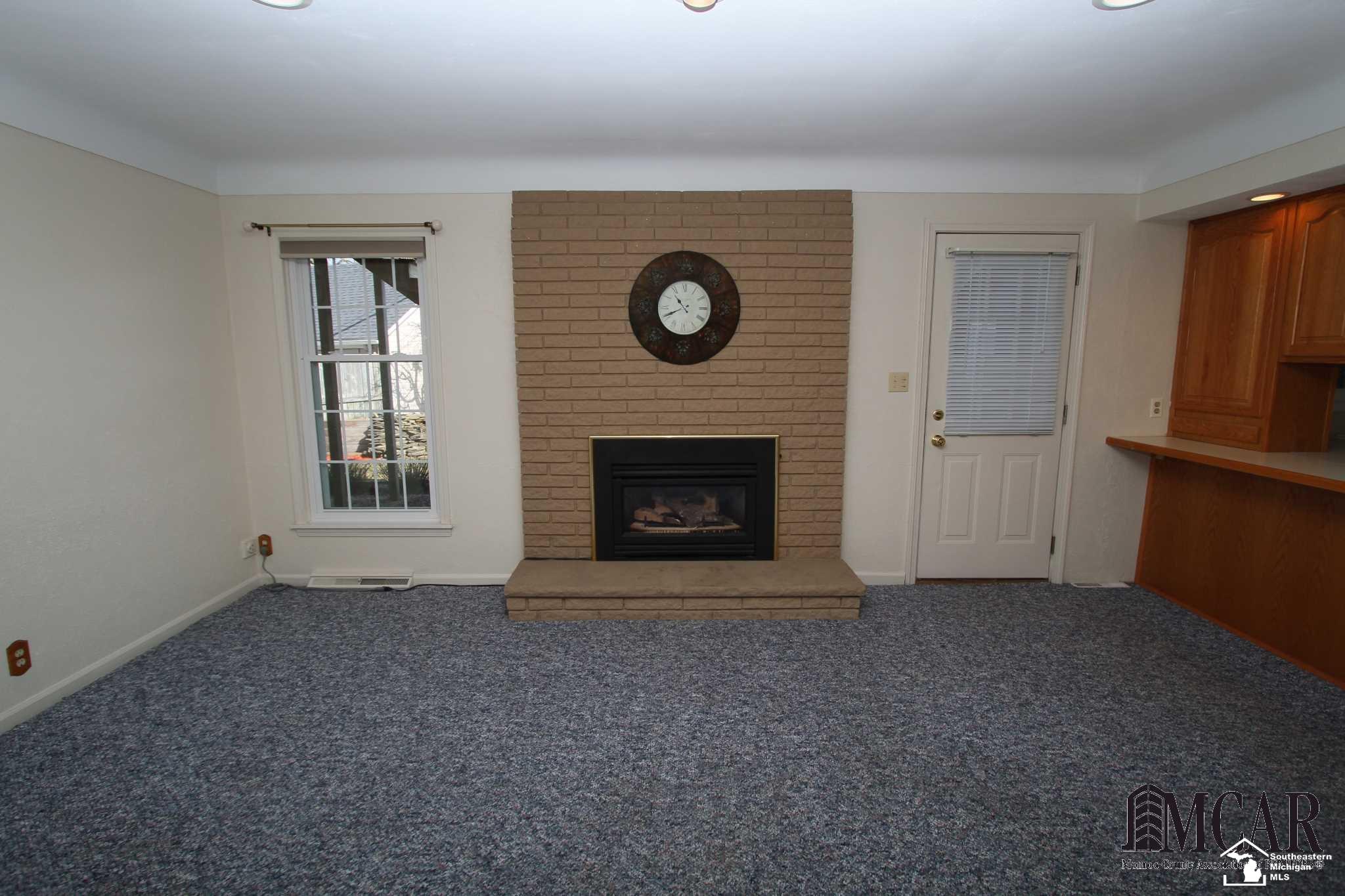 2468 North Custer Road Monroe, MI 48162 - Photo 5 of 45