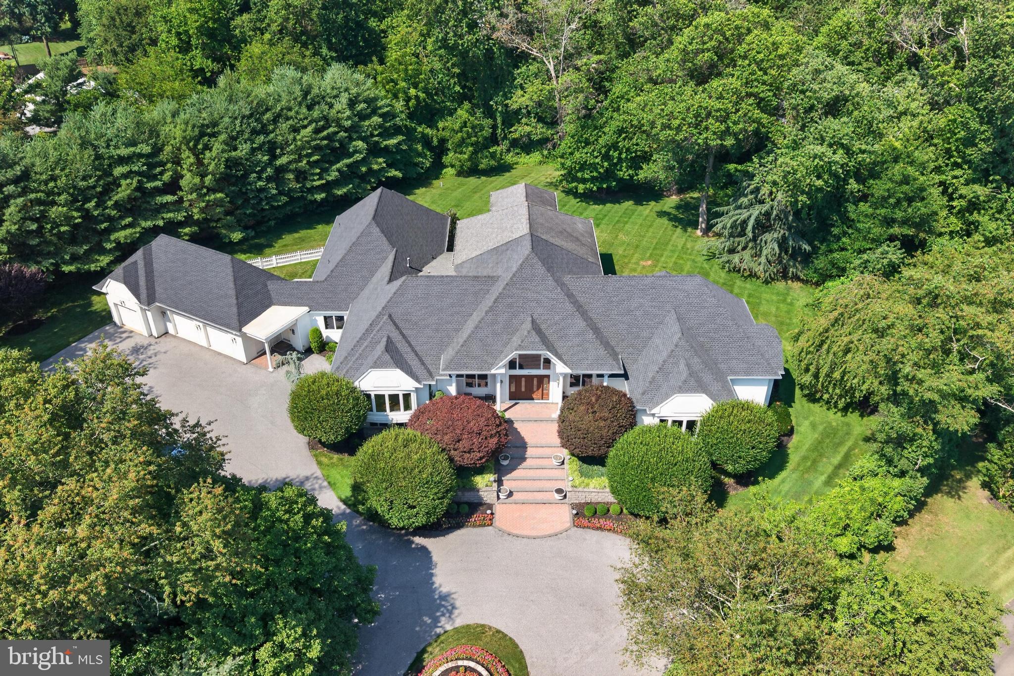 415 Bridgeboro Road Moorestown, NJ 08057 - Photo 3 of 91 Gallery Image 3