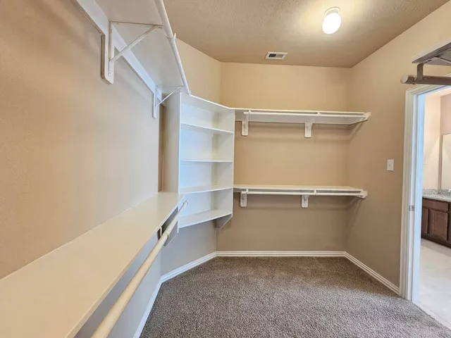 $398,000 | 9617 Landon Lake Drive, Pearland, TX 77584