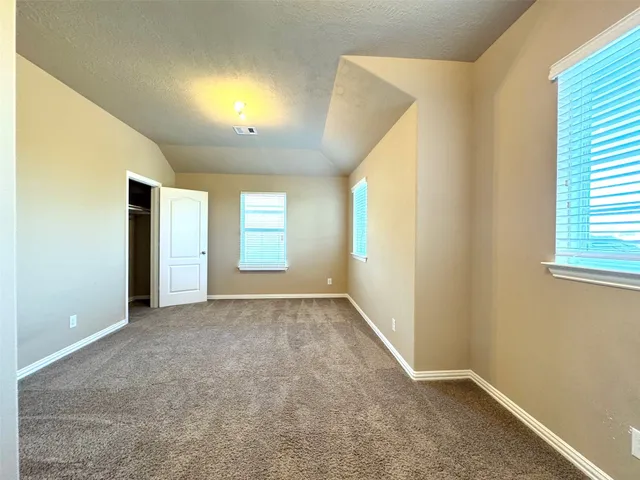 $398,000 | 9617 Landon Lake Drive, Pearland, TX 77584