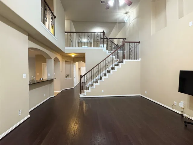 $398,000 | 9617 Landon Lake Drive, Pearland, TX 77584